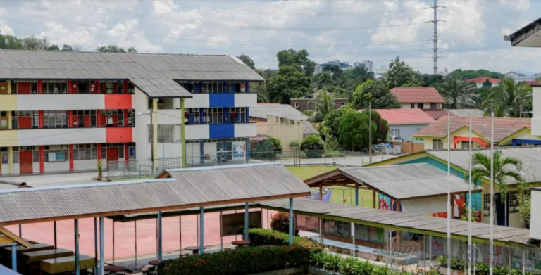 Former Student Awarded Over RM452,000 After Eye Injury Caused By Faulty School Badminton Racket